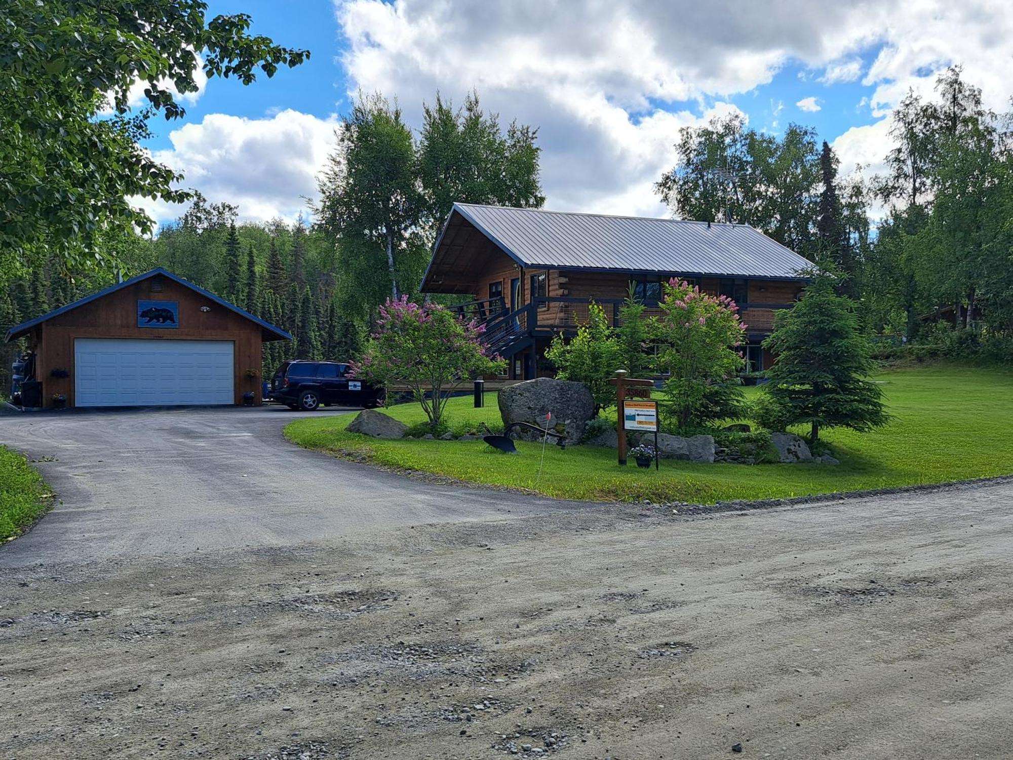 Southern Bluff Bed & Breakfast Солдотна Экстерьер фото