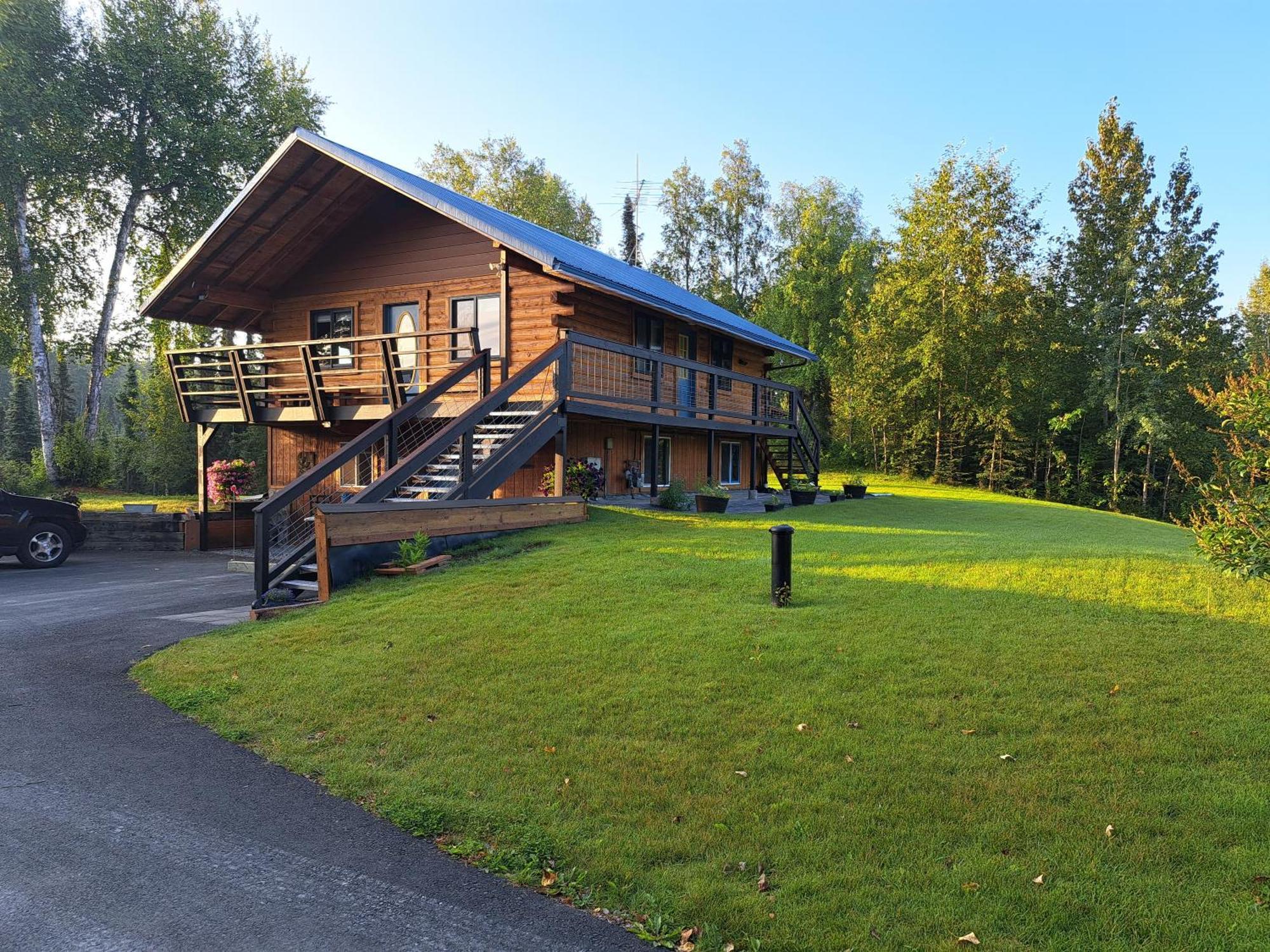 Southern Bluff Bed & Breakfast Солдотна Экстерьер фото