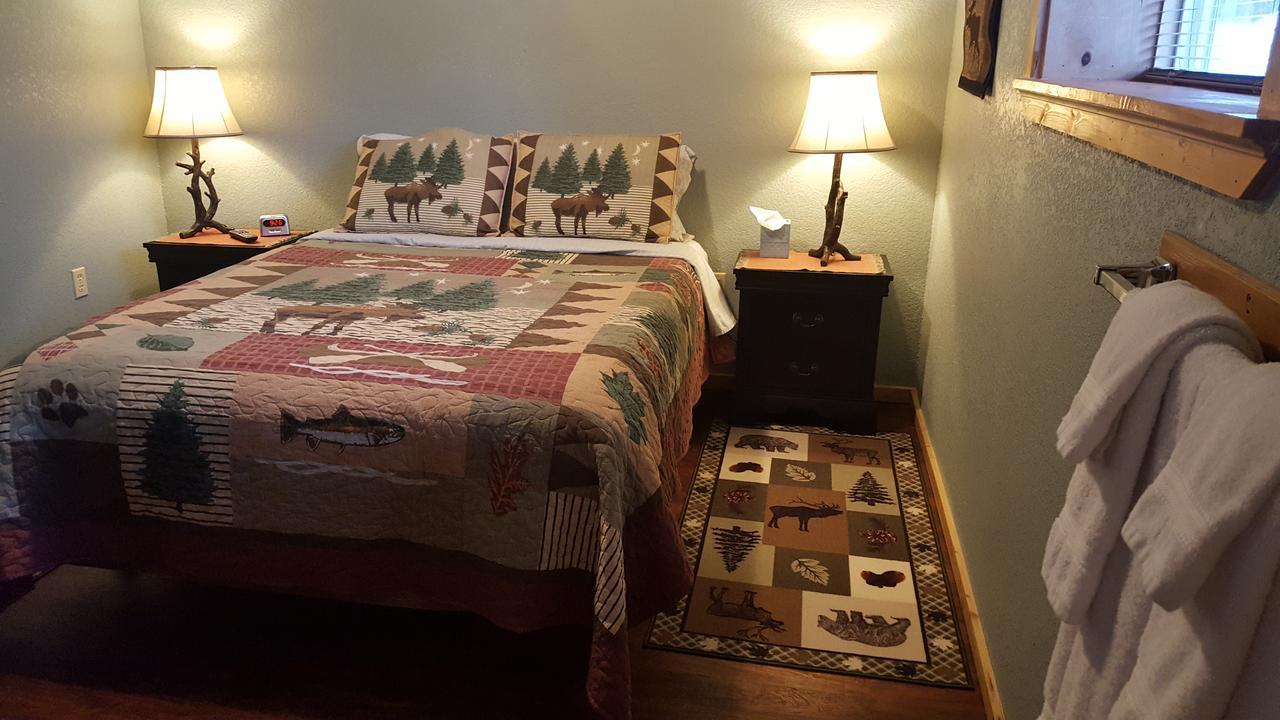 Southern Bluff Bed & Breakfast Солдотна Экстерьер фото